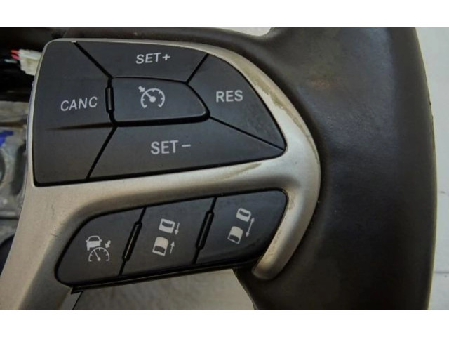 Руль Jeep Grand Cherokee 2010 - 2021 года