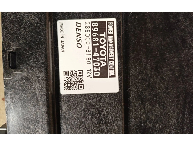 Řídící jednotka 89681-47030 Toyota Prius+ (ZVW40) 2015