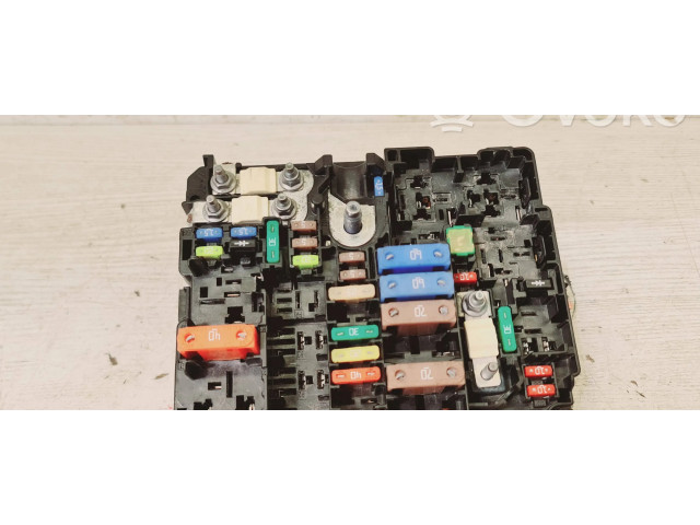 Pojistková skříňka 9804848580 Peugeot 301 2020