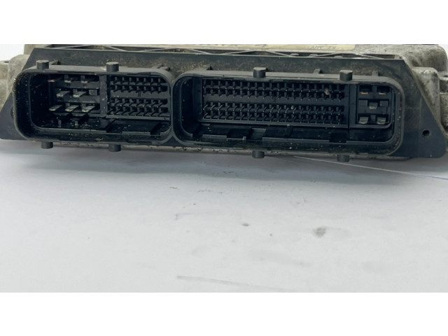 Řídící jednotka 0281015388 Toyota Yaris 2015