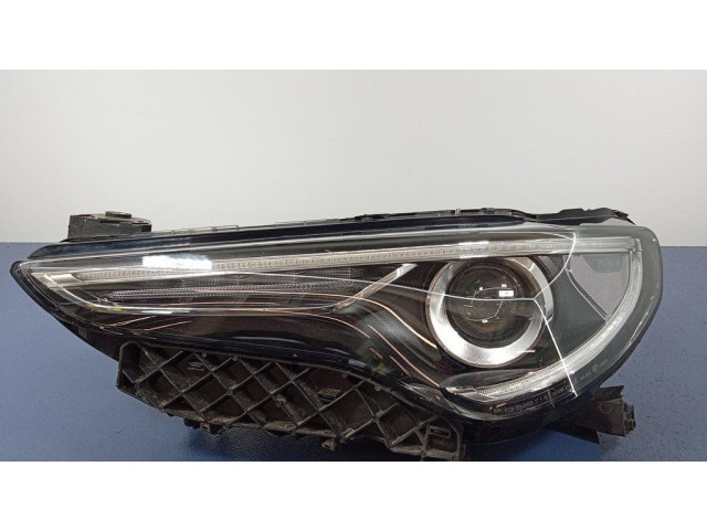 Передняя фара