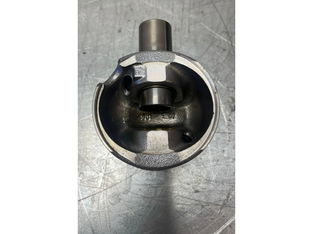 Поршень 038107065CJ, 038107065EM Volkswagen Golf IV