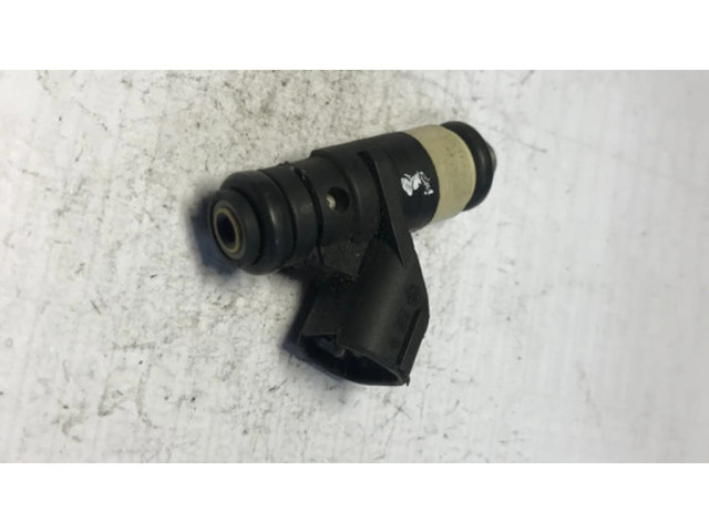 Форсунка 036906031M Audi A2 для бензинового двигателя 1.4