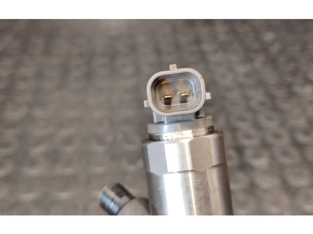 Форсунка 55570012    Opel Meriva B   