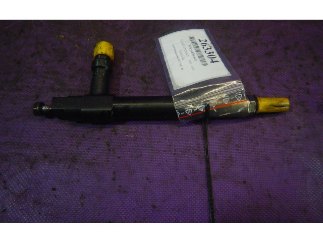 Vstřikovač 7390, 7390 Mazda Premacy RF4F