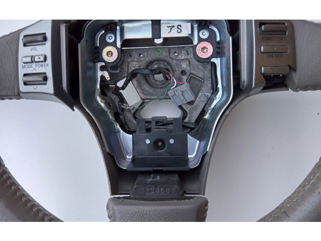 Volant Infiniti G35 2002