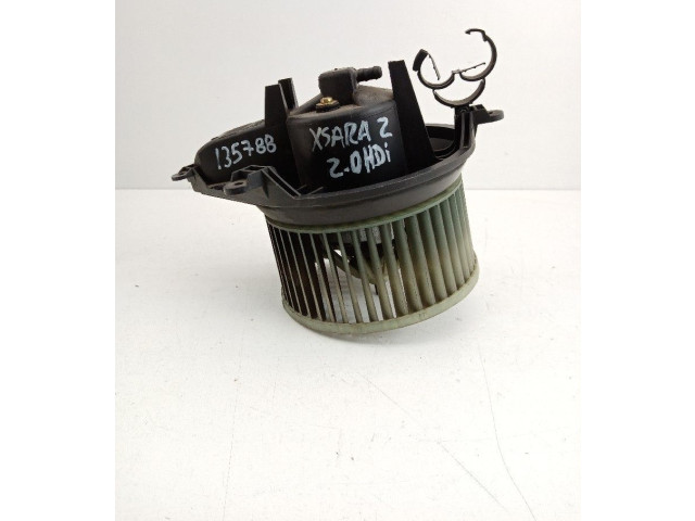 Вентилятор печки    21.068.123.3F, 74.047.123.3F   Citroen Xsara