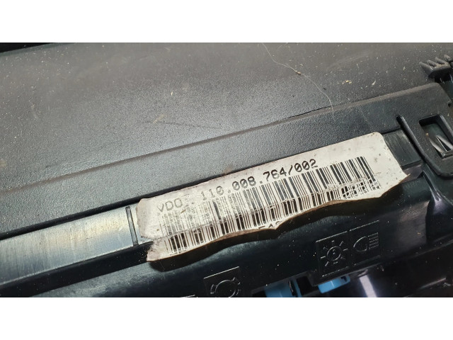 Přístrojová deska Mercedes-Benz E W210 2000 A2105404947, 88311256