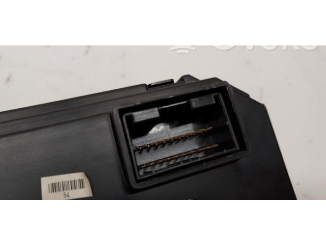 Дисплей    12000004511U, 941011J020   Hyundai ix20