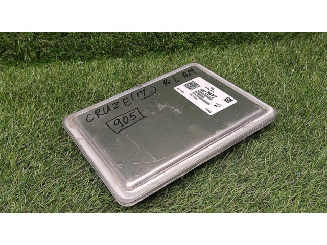 Řídící jednotka 12677677, 811839393 Chevrolet Cruze II 2017