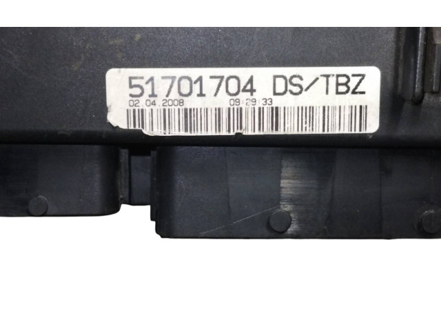 Блок предохранителей 51701704 Fiat Grande Punto