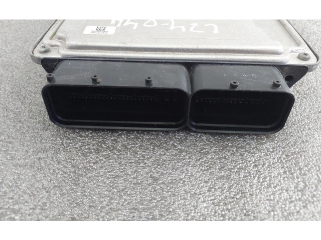 Блок управления двигателя 045906013Q, 0281015049 Skoda Fabia Mk2 (5J)
