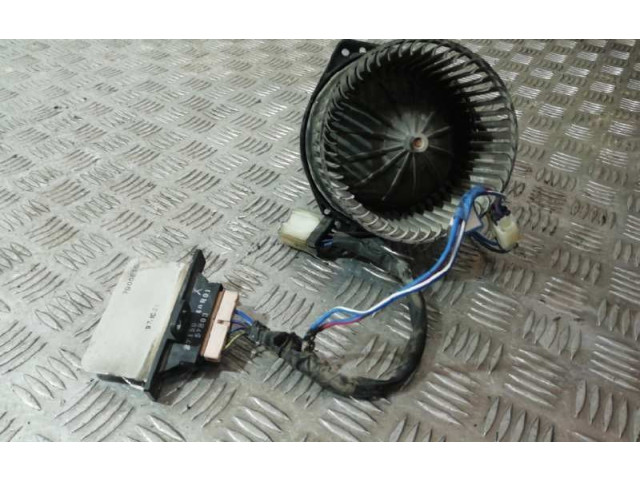 Вентилятор печки 0130111154 Nissan Vanette