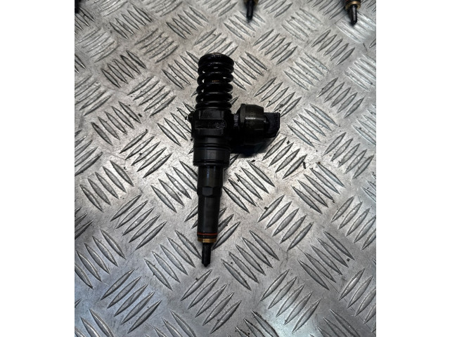 Комплект форсунок 038130073 Audi A3 S3 8P Bmm