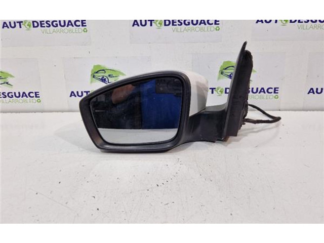 Зеркало электрическое Skoda Rapid (NH) 2012 - 2019 года