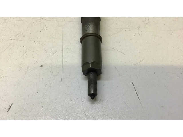 Форсунка 0445110218    Jeep Cherokee для дизельного двигателя  2.8