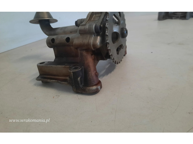 Масляный насос  BSE 06A115121, 06A115121  Skoda Octavia Mk2 (1Z) 