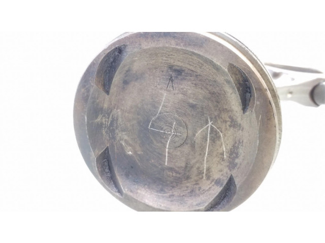 Píst 935M, 42050 Toyota Supra A70 pro benzínový motor 3.0 7m-gte