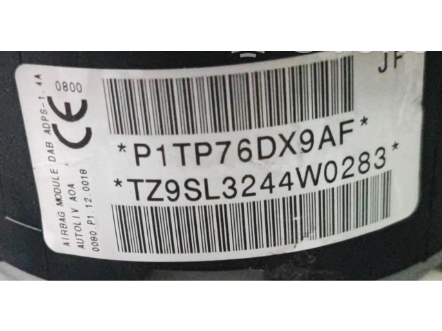 Подушка безопасности водителя Fiat Freemont