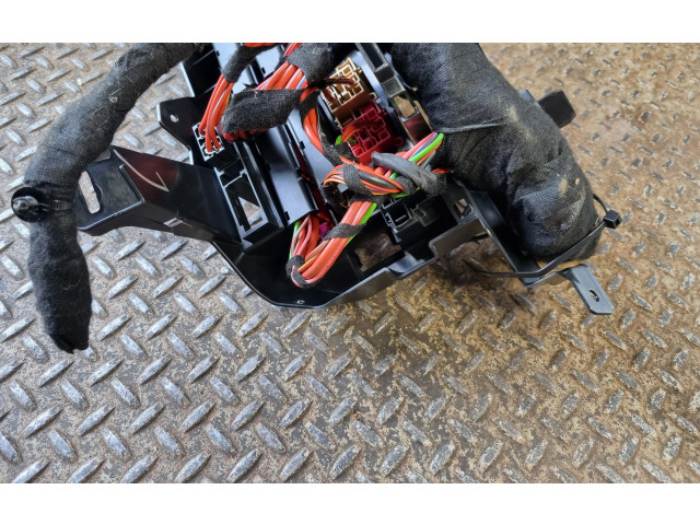 Блок предохранителей 4E0419091CL Audi A6 S6 C6 4F