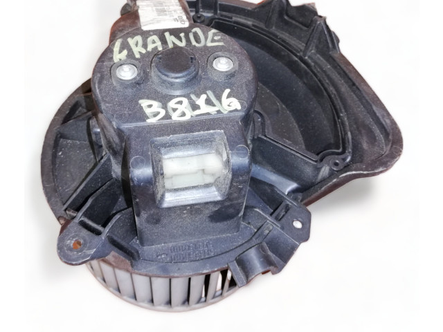 Вентилятор печки    5D3330100, 5D3130100   Fiat Grande Punto