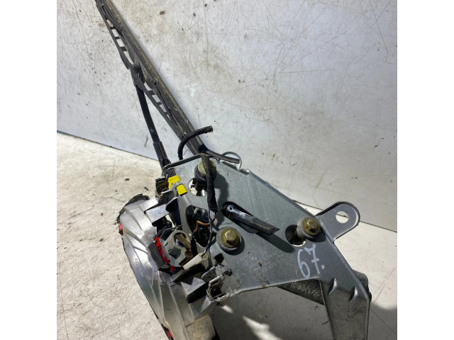 Моторчик заднего дворника 187900    Mercedes-Benz E W210