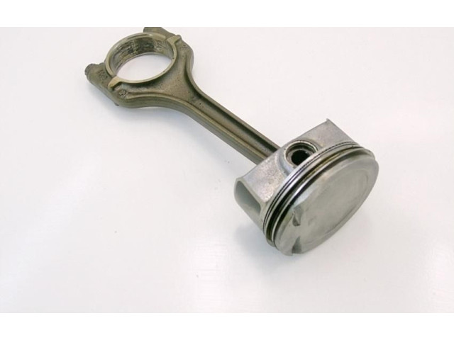 Поршень с шатуном 7493A Skoda Fabia Mk3 (NJ)