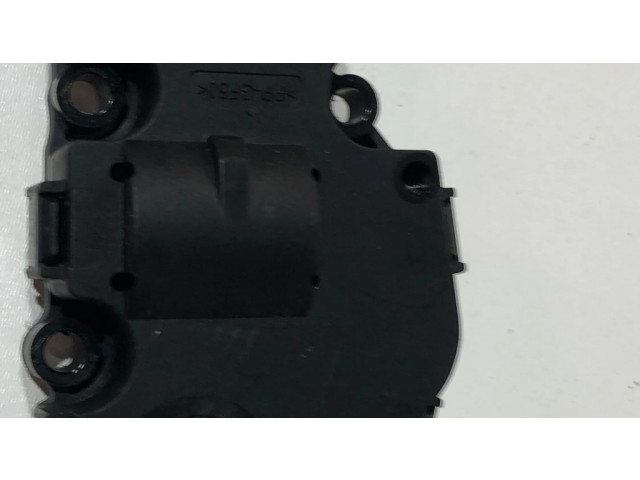 Двигатель задвижки потока воздуха