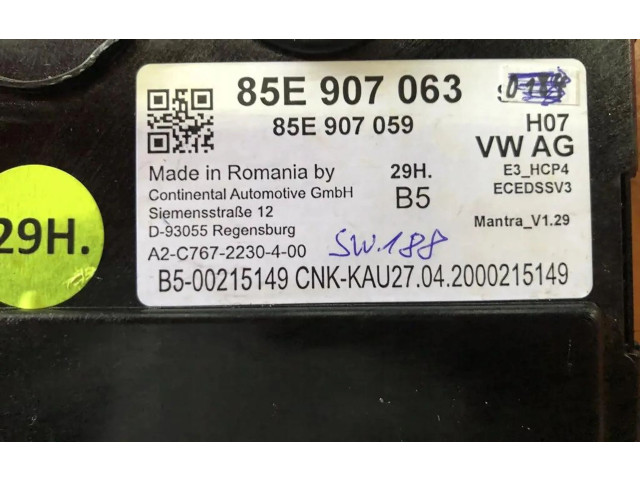 Блок комфорта 05E907063 Audi e-tron