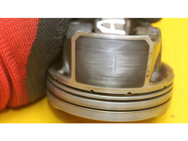 Поршень с шатуном 06KAA Audi A6 C7