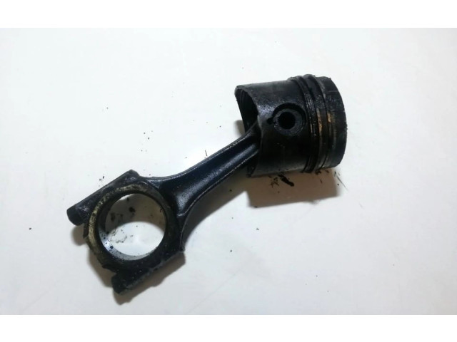 Поршень с шатуном Volkswagen Golf II