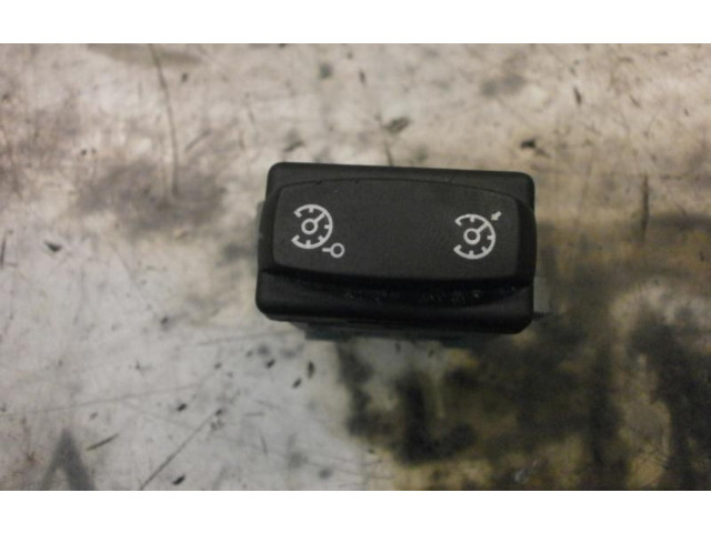 Блок управления Renault Clio III