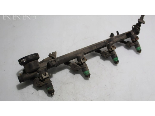 Vstřikovač 7700112777 Renault Scenic II - Grand scenic II pro benzínový motor 2.0