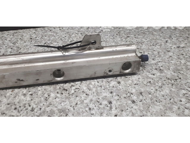 Vstřikovací lišta 9186836 Volvo S80