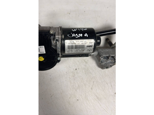 Моторчик дворников W000027118, A1769061800 Mercedes-Benz A W176