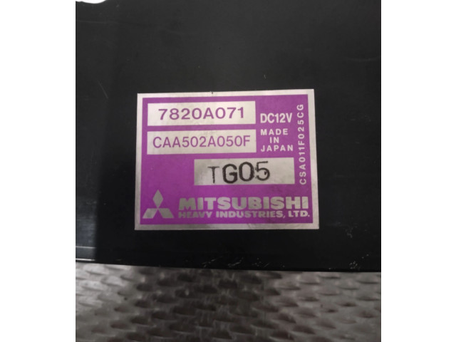 Блок управления климат-контролем 7820A071, CAA502A050F Mitsubishi Grandis