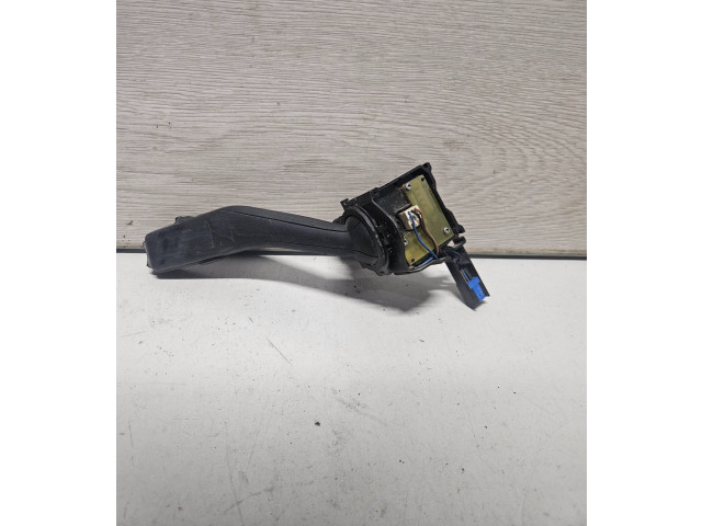 Ручка стеклоочистителей 1K0953519A, 01203506   Volkswagen Touran I