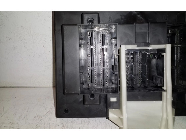 Комфортный модуль 5Q0937084BQ    Volkswagen Tiguan