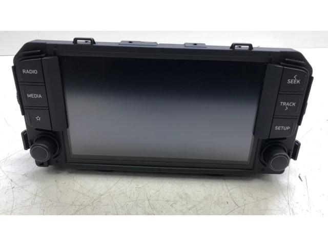 Радио/ проигрыватель CD/DVD / навигация