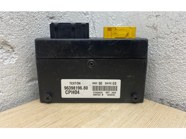 Блок управления 9639819680, 01545420   Peugeot Expert