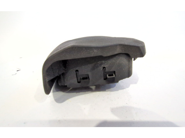 Подушка безопасности водителя 8200968357   Renault Trafic II (X83)