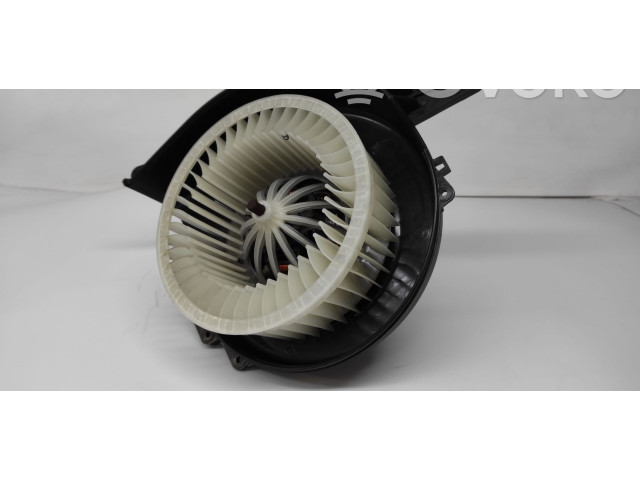 Вентилятор печки 6Q1819015J Audi A1