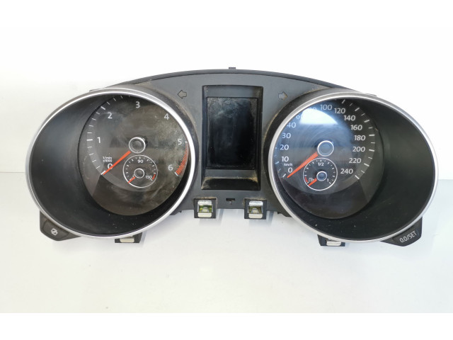 Панель приборов 5K0920870G, 3219792 Volkswagen Golf VI