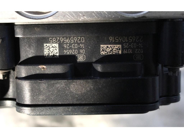 Блок АБС 476605492R Dacia Sandero 2008 - 2012 года