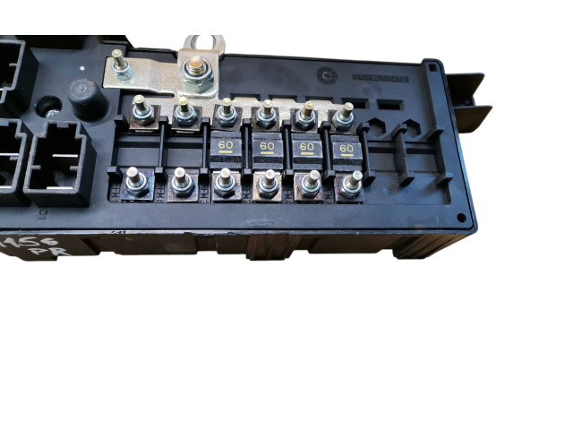 Блок предохранителей 9452993, 518322110 Volvo S60