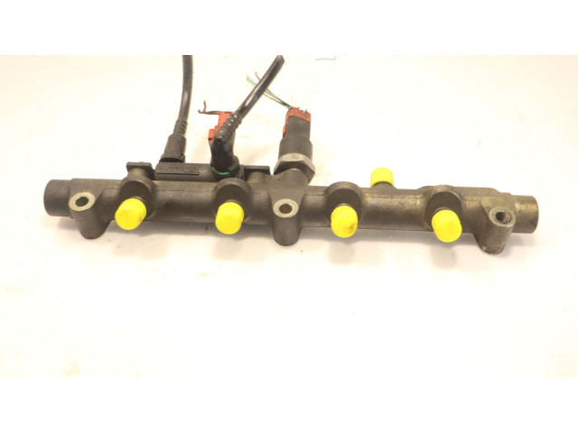 Топливная рампа 0445214017   Fiat Ulysse  