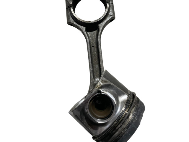 Píst D5244T15   Volvo XC60     