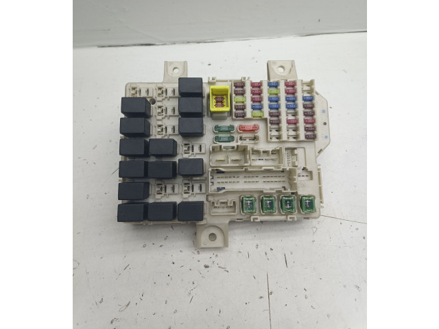 Блок предохранителей MN108319, 8637A171 Mitsubishi Colt