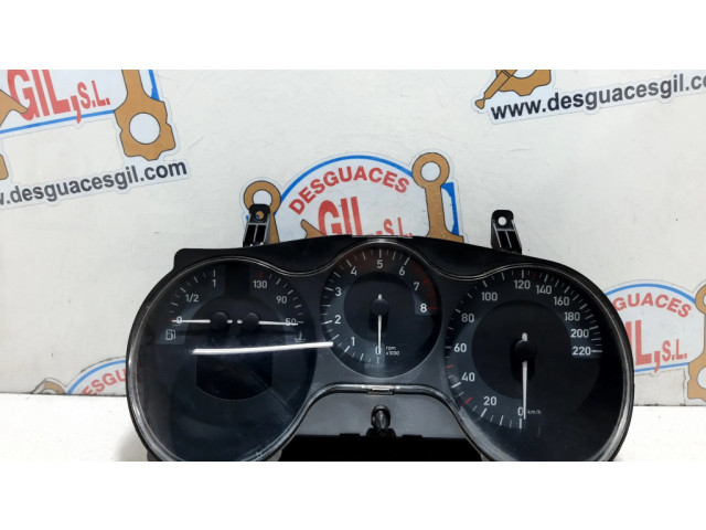 Přístrojová deska  Seat Leon (1P) 2005 1P0920823E, 135672  