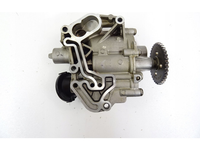 Масляный насос 04E115103F Audi A3 S3 8V